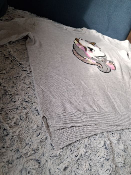 Sweterek z jednorożcem H&M 134/140