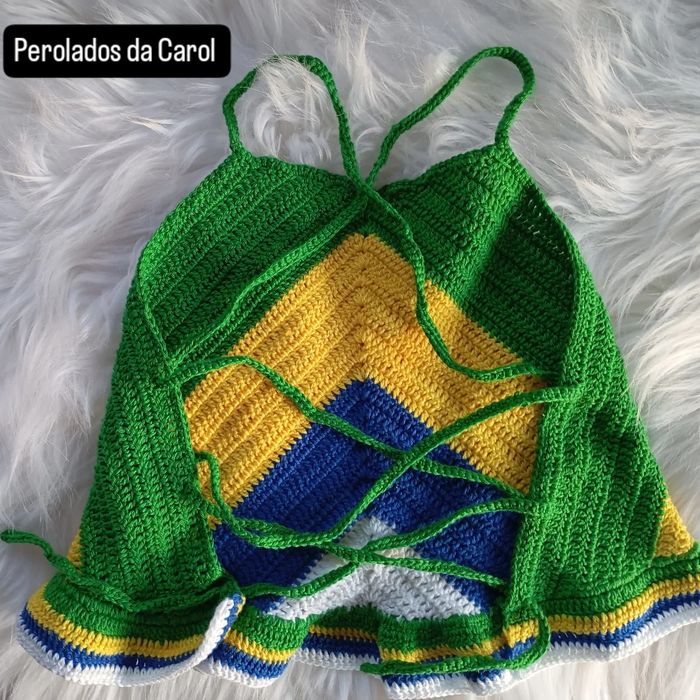 Cropped em crochê