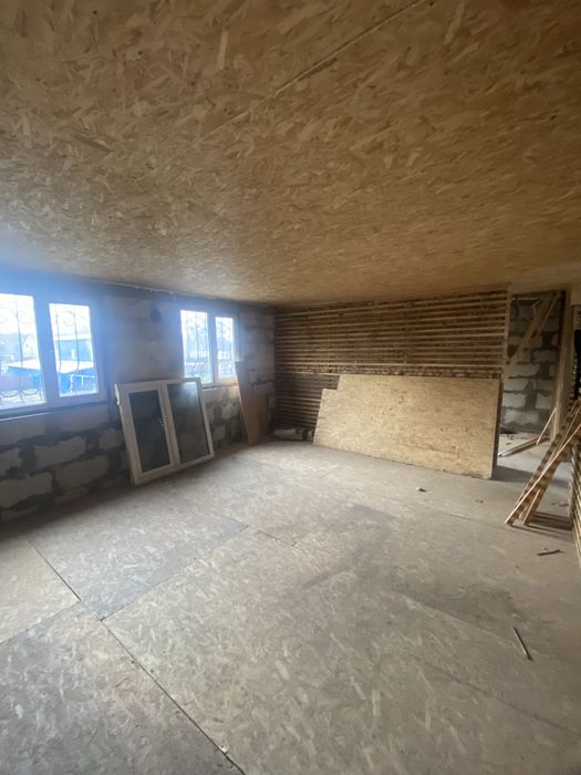 Продам двоповерховий гараж