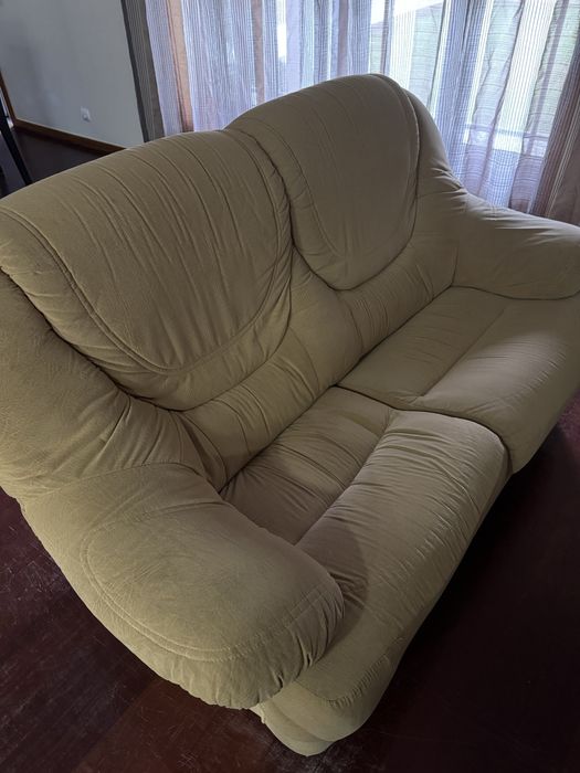 Conjunto de 2 sofás – 3 e 2 lugares