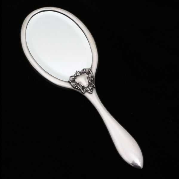 Espelho de Mesa Oval em Prata