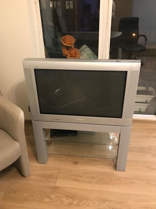 Telewizor philips kineskopowy ze stolikiem rtv