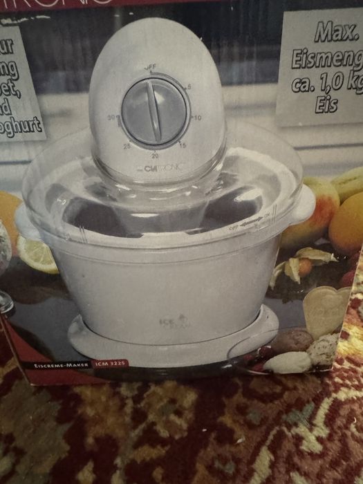 Морожениця CLATRONIC