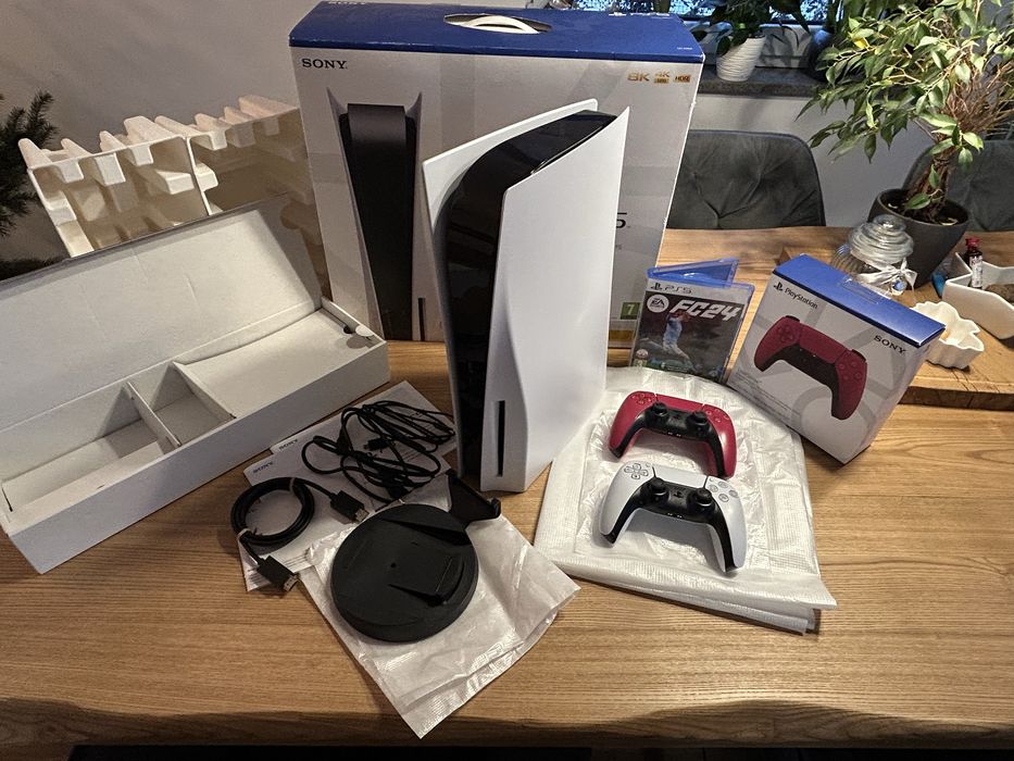 Konsola ps5 dwa pady