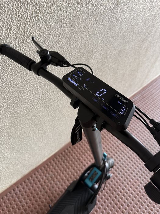 Trotinete Cecotec Bongo Z City | 1000W Potência Máx | Como Nova