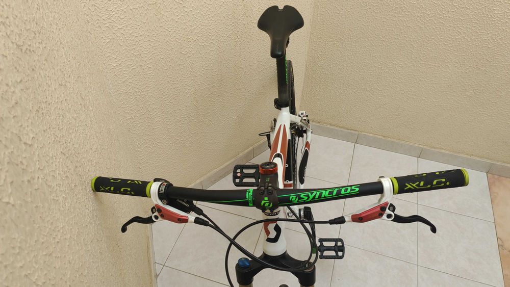 Scott roda 26 com Mavic e suspensão a ar