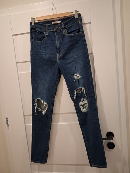 Levis spodnie damskie z rozdarciami skinny M