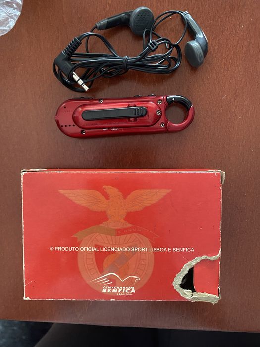 rádio com auscultadores Benfica original,aparador nasal