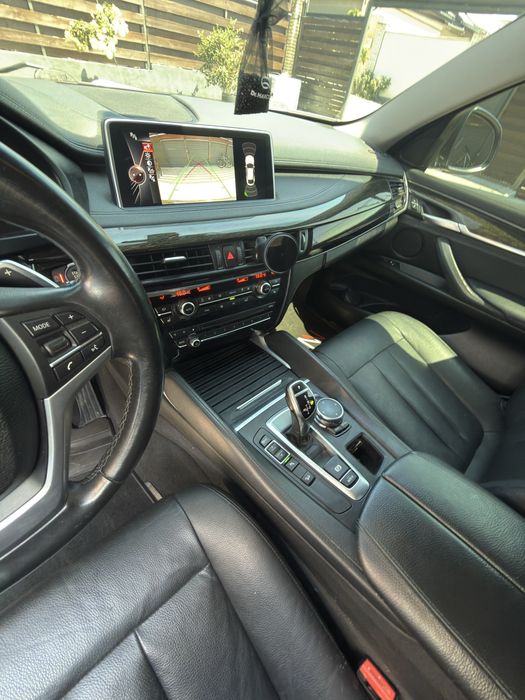 Продаеться автомобіль  БМВ Х-6  2016