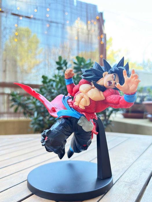 Action Figure SDBH 9th Anniversary – Goku Super Saiyajin 4|Original