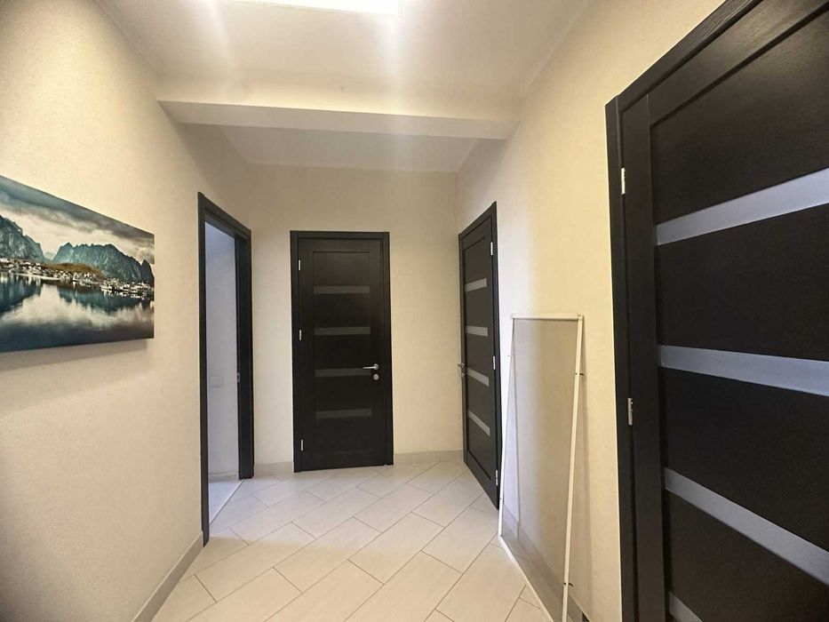 Трехкомнатная квартира и кухня 38м, ЖК "Звездный Городок", Армейская