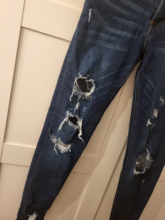 Spodnie 38 primark damskie jeans dzinsy spodnie z dziurami