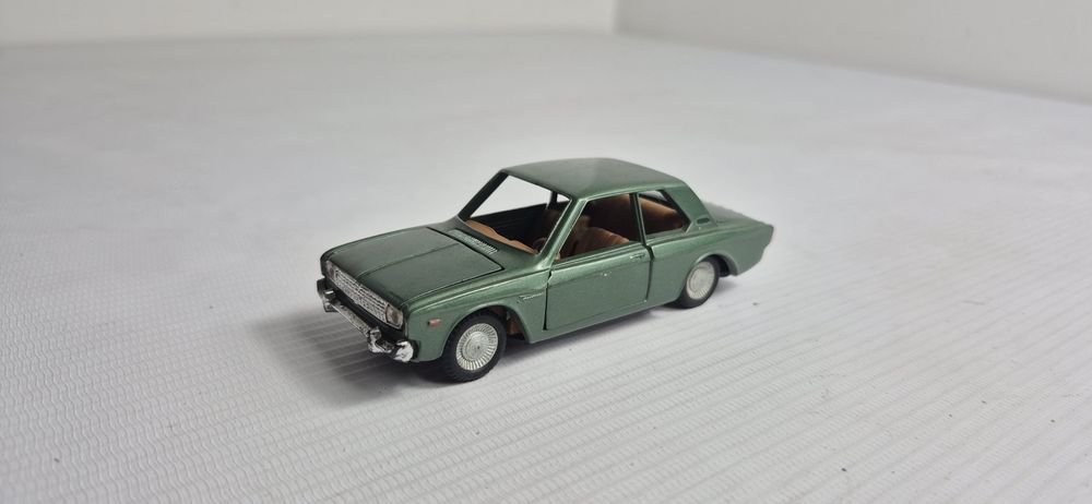 Klasyk Kolekcjonerski: Politoys-M N.519 – Ford Taunus 20M TS