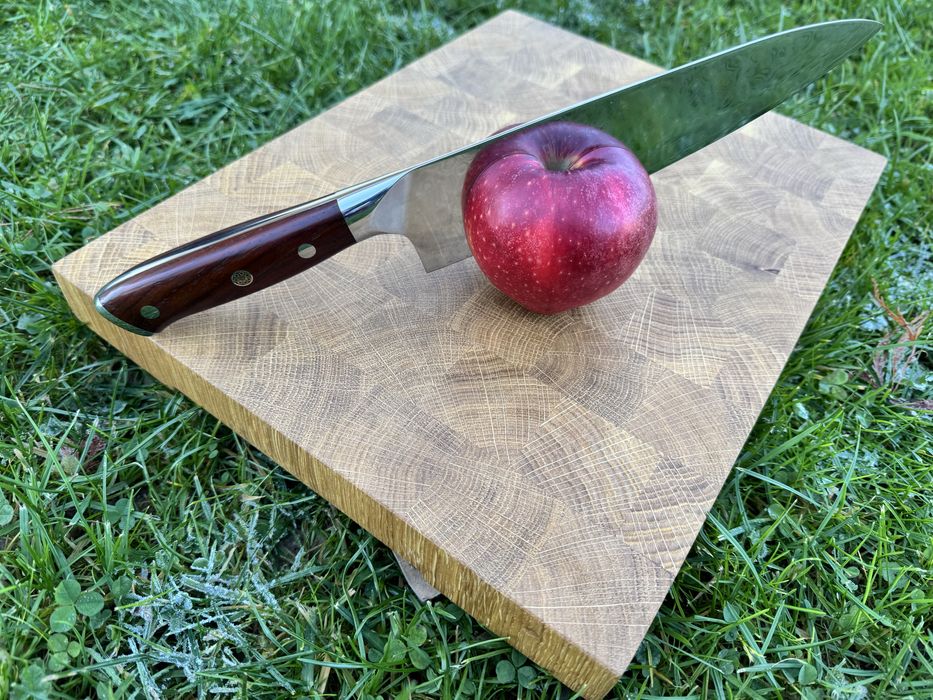 Deska dębowa do krojenia lub serwowania