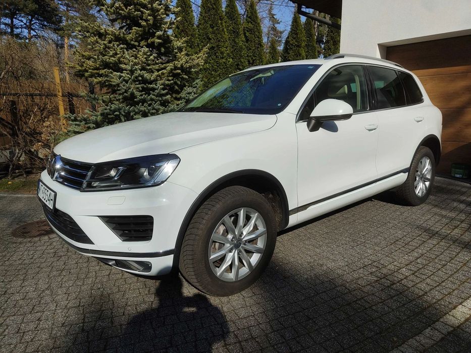 Volkswagen Touareg Super stan + konfiguracja 153tkm 1 rej 04/2016