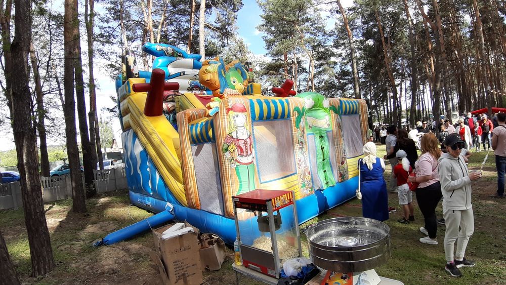 Солодка вата,оренда батута Роблокс,лабірінт,батут сетка,электомо