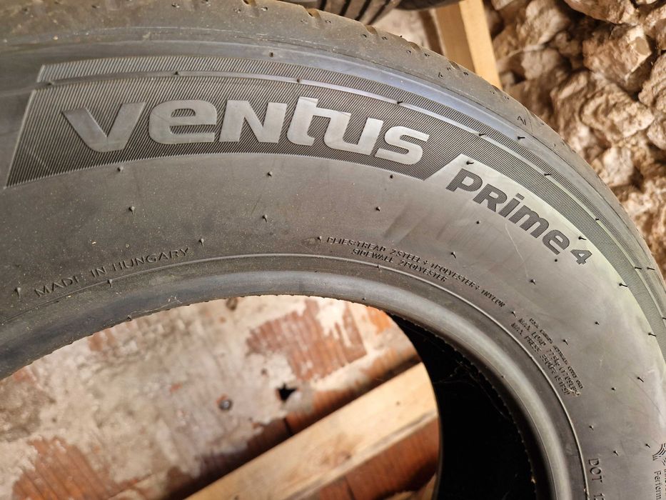 215/65 R17 Hankkok Ventus Prime-- 4 jak nowe