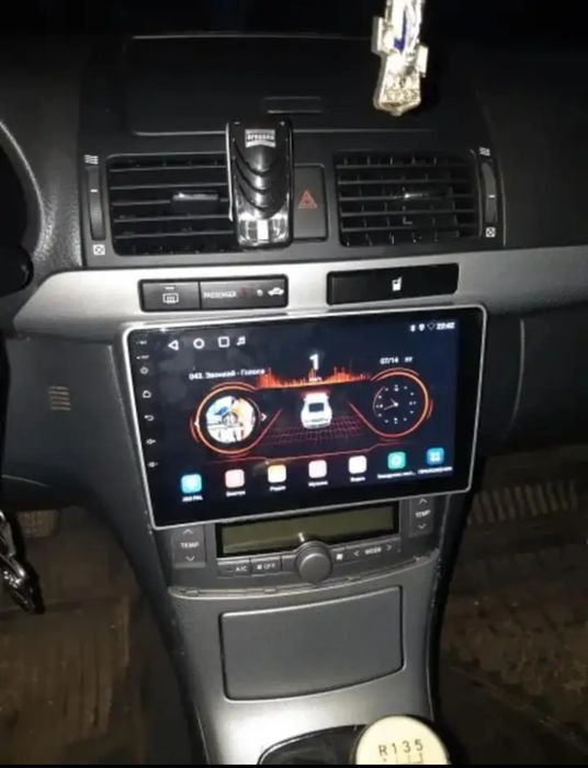 Rádio Android 14 com GPS Toyota Avensis T25 (Novo)