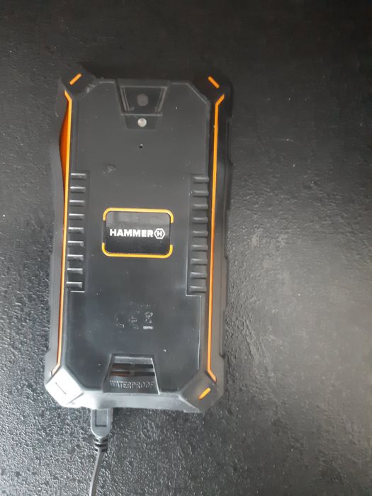 Telefon Hammer uszkodzony do naprawy lub na części