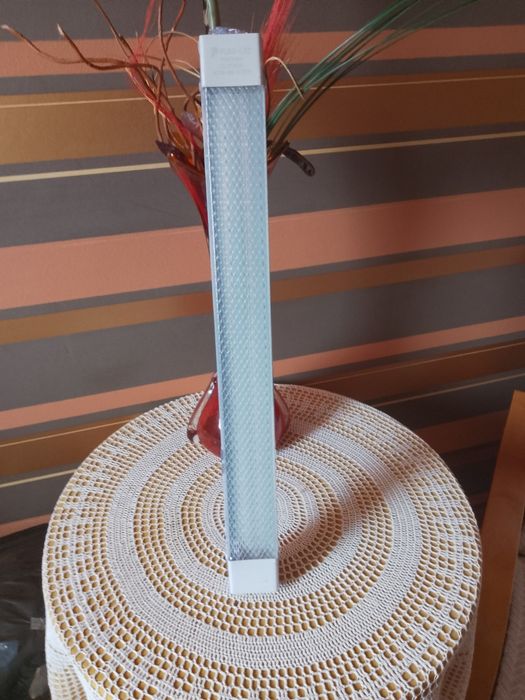 Oprawa ledowa podszawkowa. 230 V. Estetyczna.