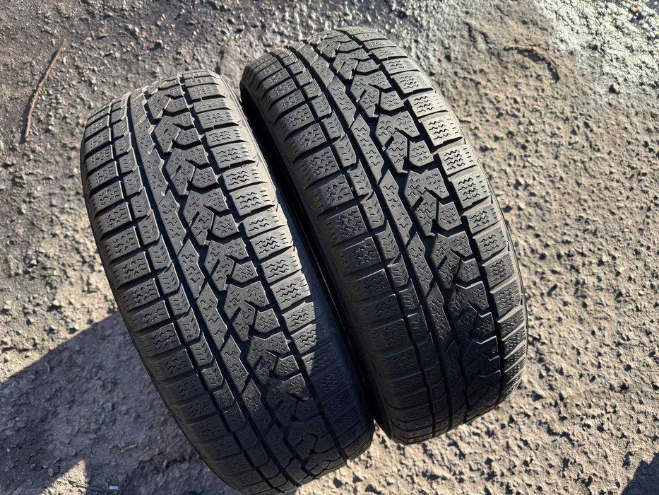 Шини зима 225/65/R17 Kumho Asymmetric