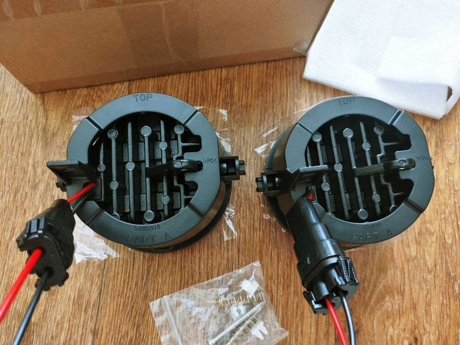 Противотуманные линзованные LED-фары Xprite 4" с DOT