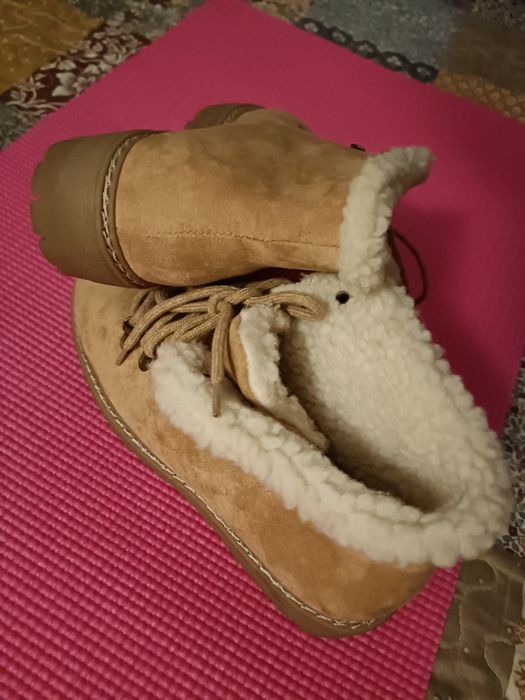 Ciepłe buty zimowe