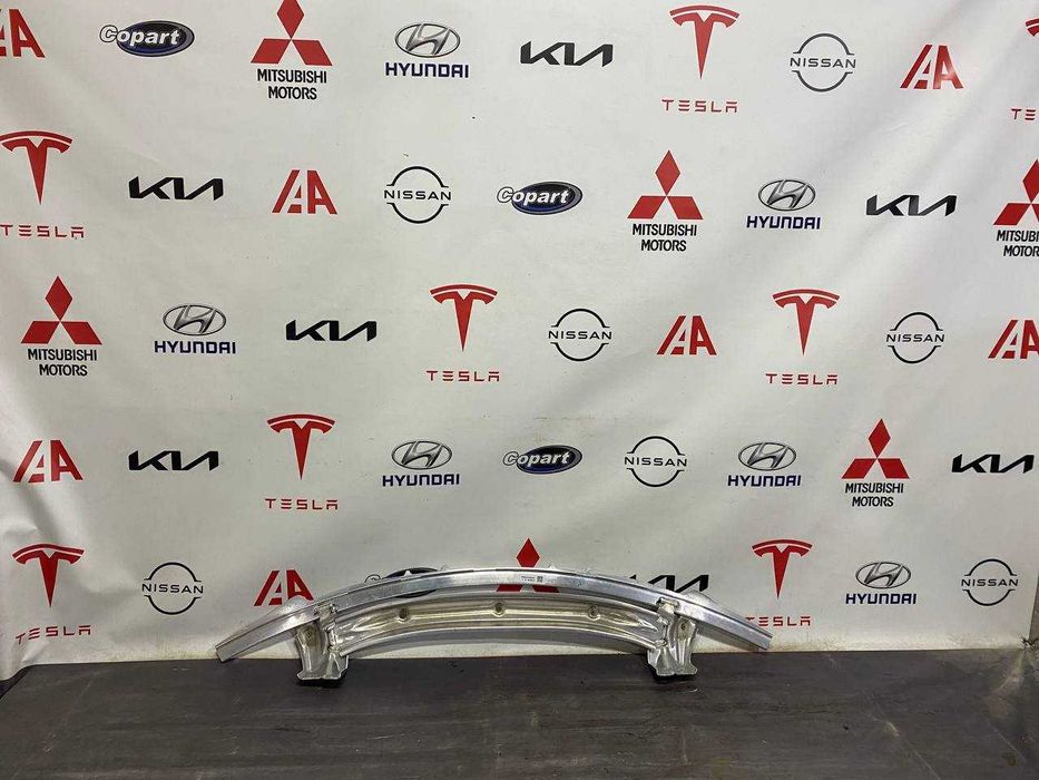 Підсилювач переднього бампера нижній Tesla S Plaid 2021р- 1683760-00-A