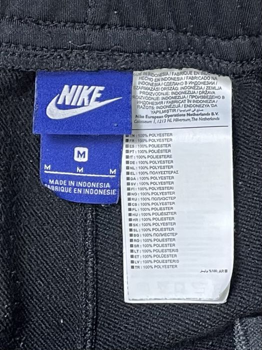 Nike штаны М размер спортивные черные на манжетах