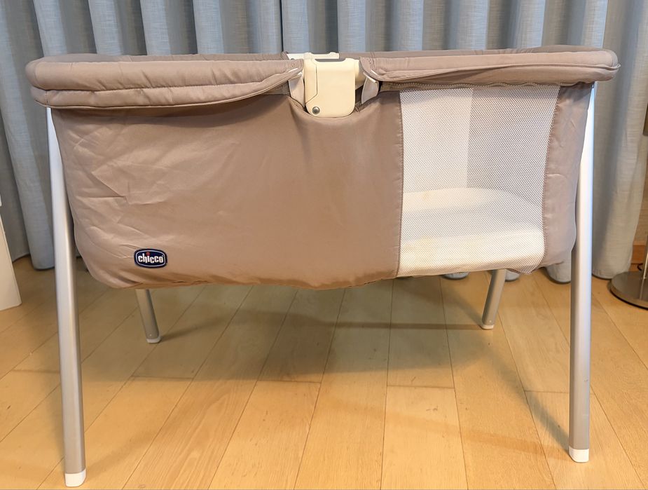 Berço LullaGo da Chicco. Portatil e lavável.
