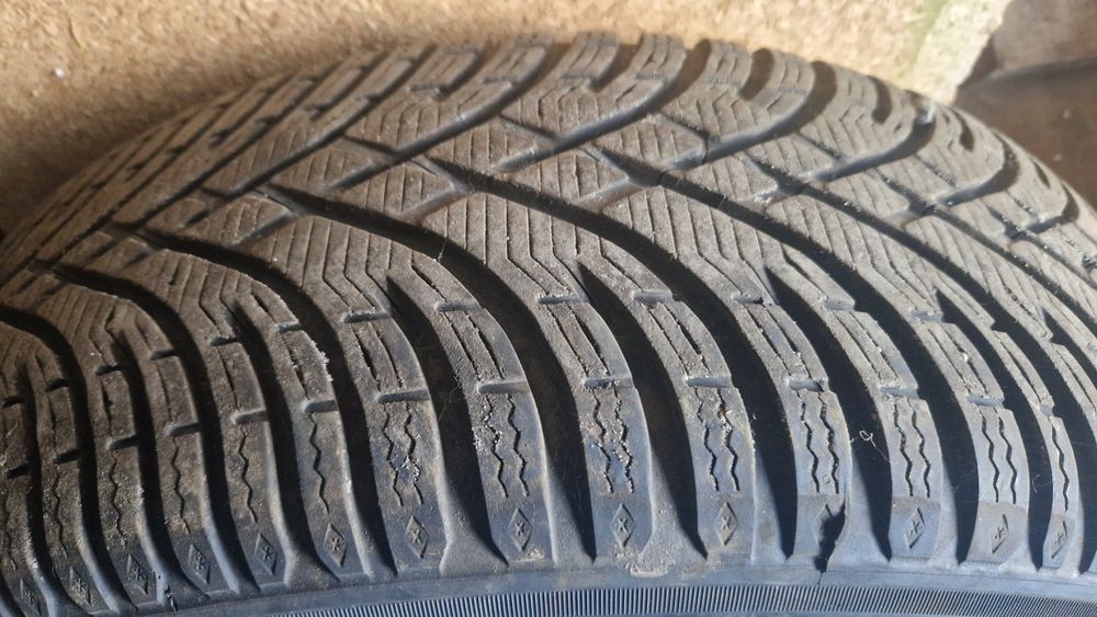 Оригінальні титани 5/112 ауді а6с6,з новою резиною 215/65/R16