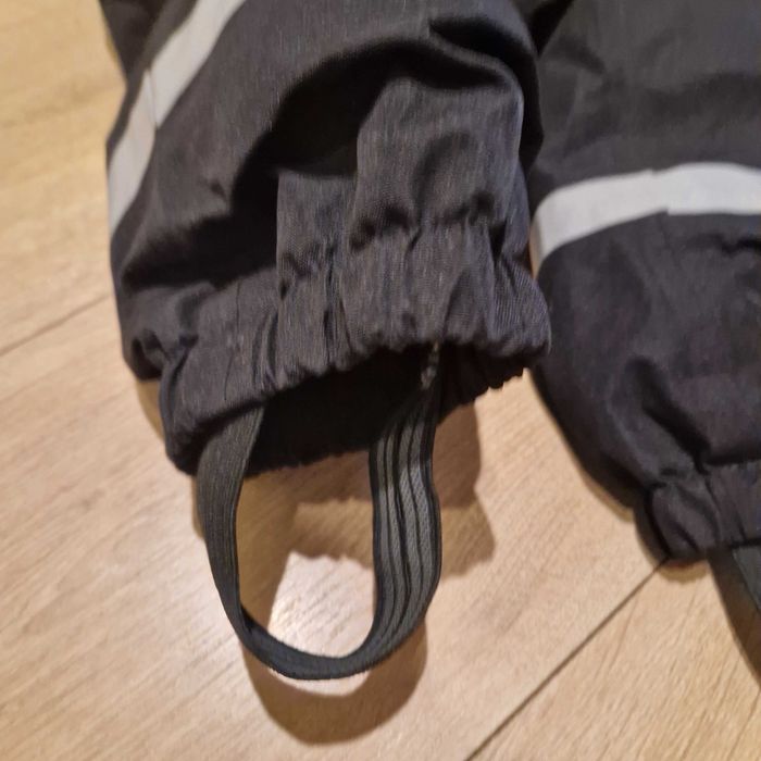 Wodoszczelny zimowy kombinezon rosnący z dzieckiem HM rozm. 92