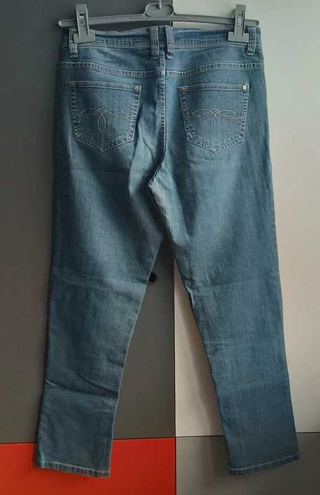 Jeansy damskie proste YesYes Bootcut