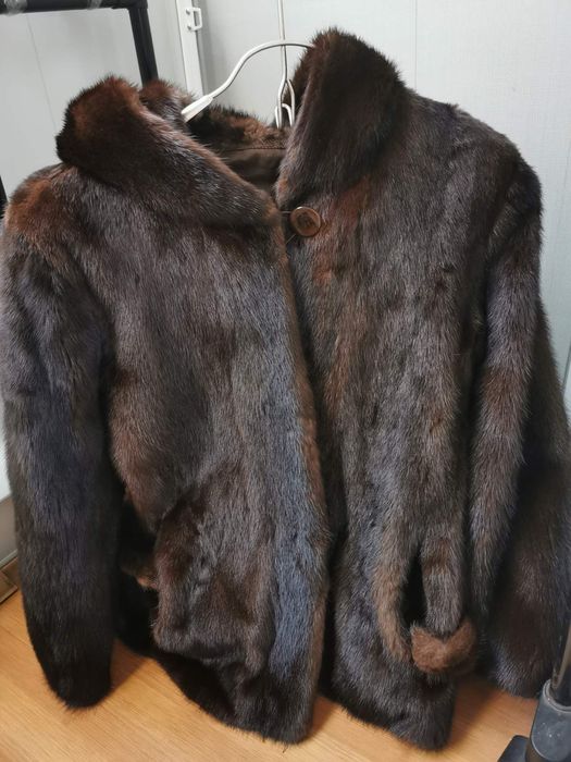 Шуба в отличном  состояние) Норка)