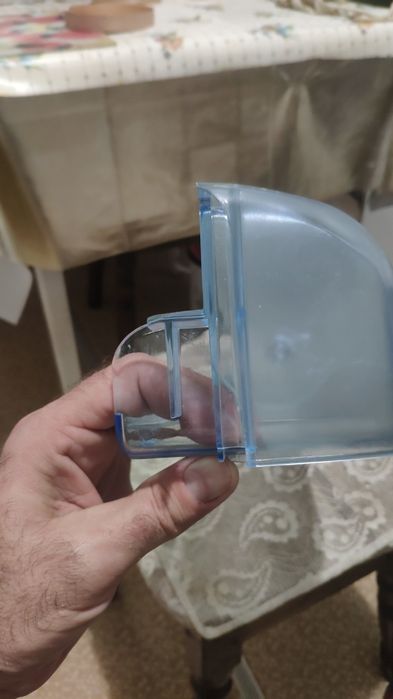 Запчастини холодильник Beko