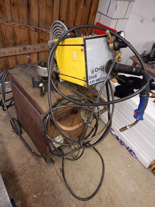 Spawarka Migomat ESAB LAE 315