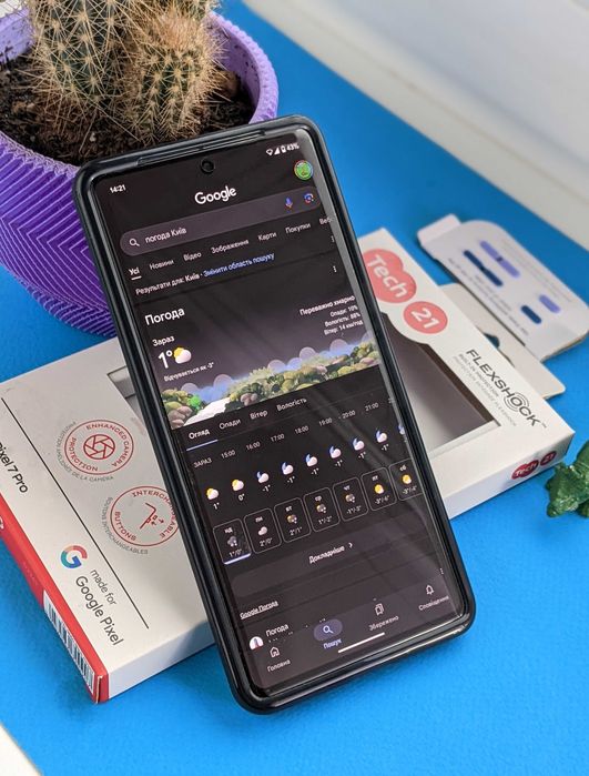 Чохол для Google Pixel 7 і 7 Pro - Tech21 EvoCheck (США) чорний