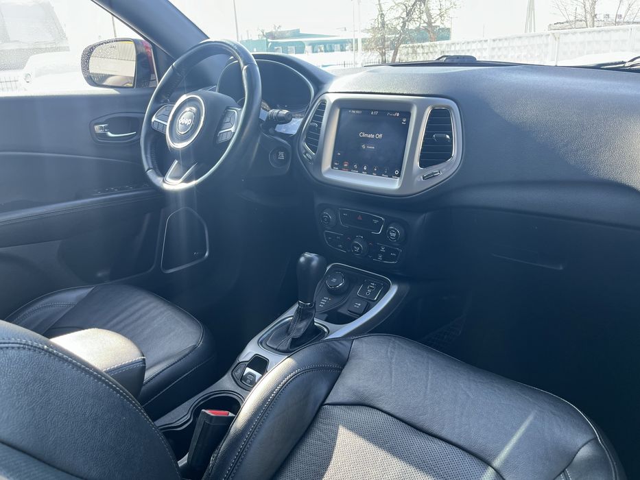 Jeep Compass limited 4х4