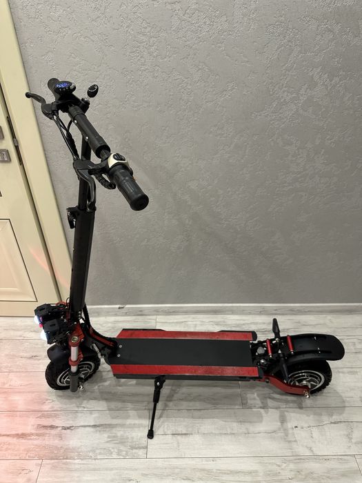 Електро самокат Tesla 30000