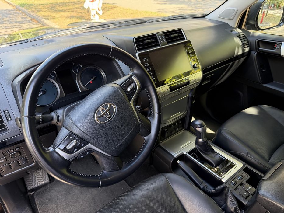 Toyota Land Cruiser Prado 2022 VIN JTEBR3FJ70K247466 фото оголошення 5 з 8