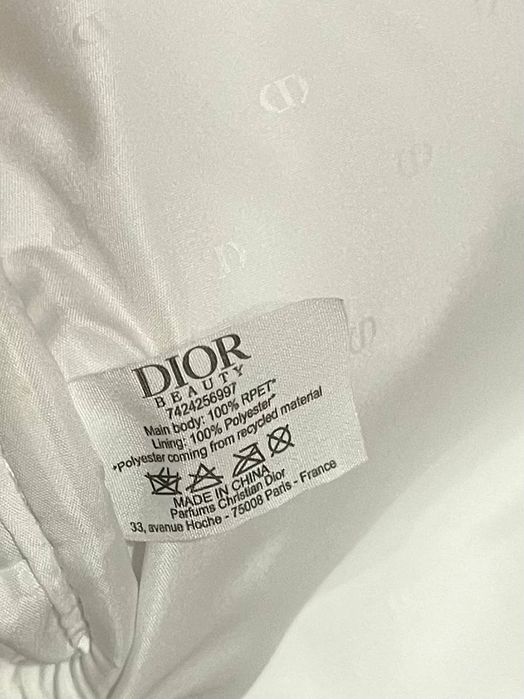 Косметичка Christian Dior біла стьобана
