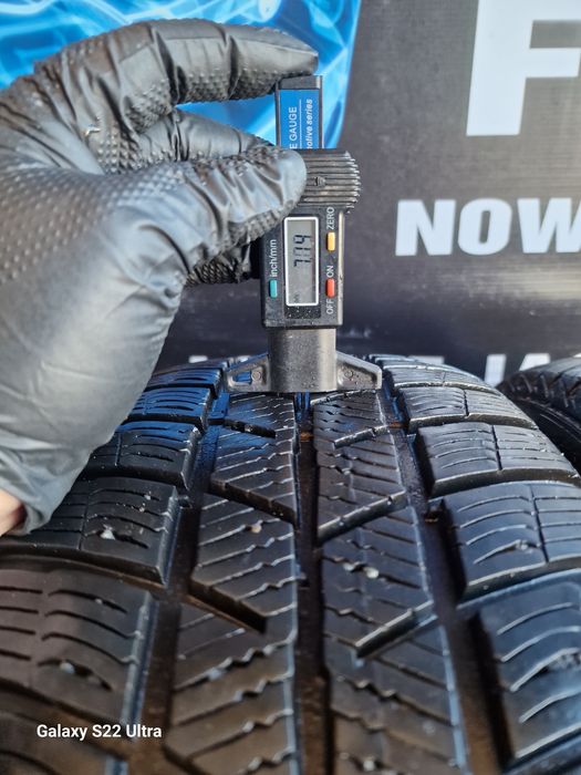 Opony zimowe 205/55/16 Barum Para 7mm 2021rok P