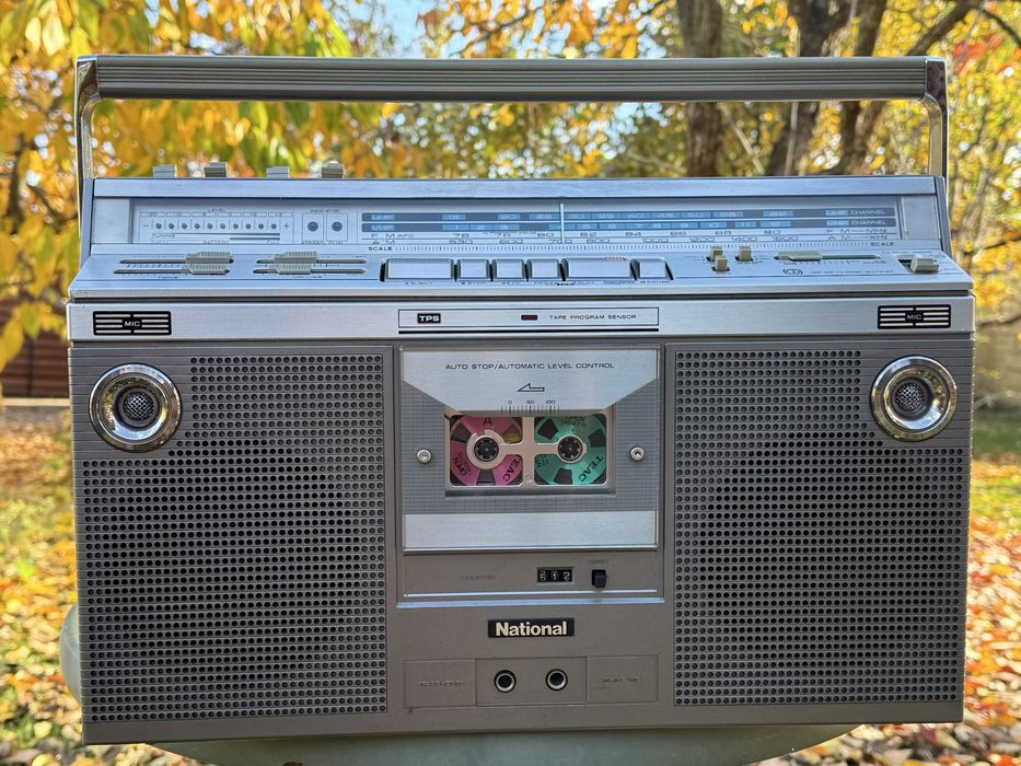 Продам магнитолу National RX-5320