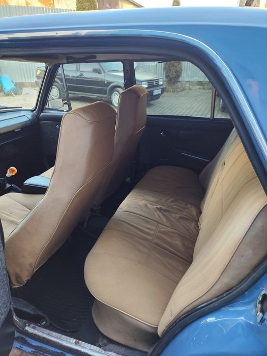 Ваз 2106 в непоганому стані для своїх років