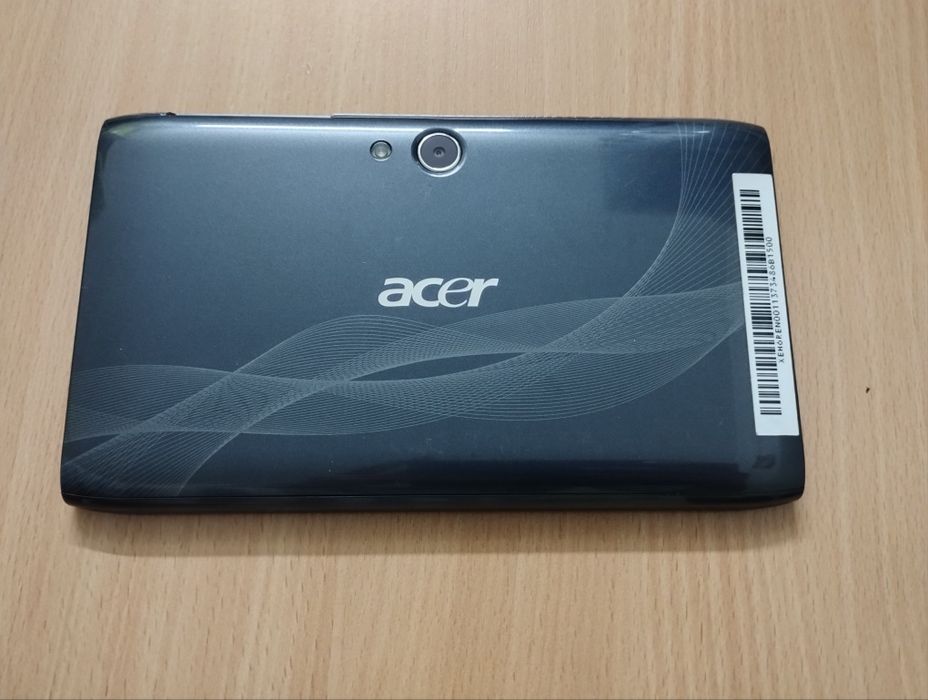 Планшет Acer Iconia Tab A100