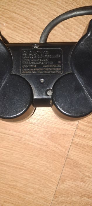 Controle PS2 em bom estado