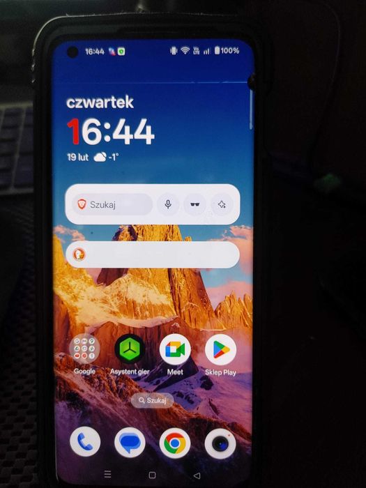 Smartfon OnePlus 5G 256 GB uszkodzony ekran