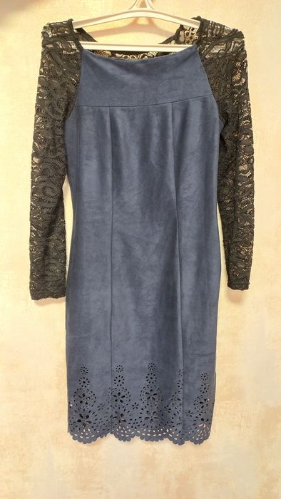 Продам сукні розмір м