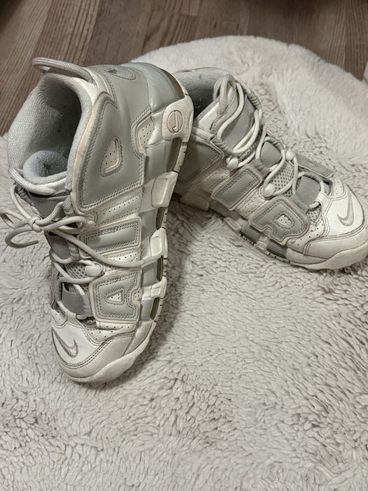NIKE air more uptempo