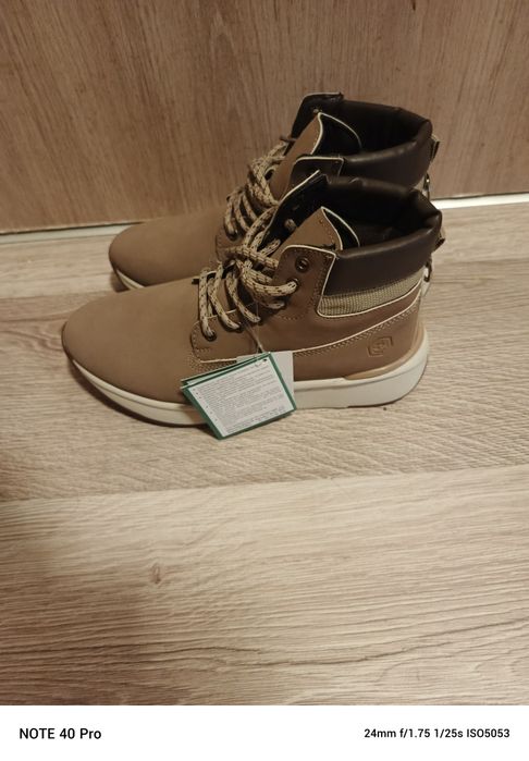 Nowe buty za kostkę rozm 37